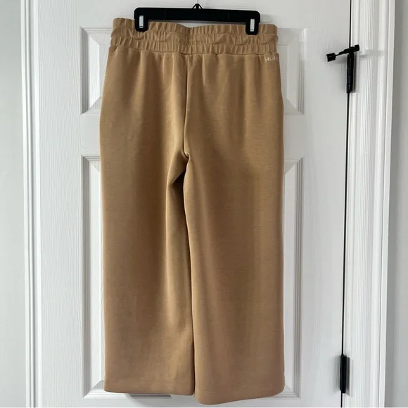Huk Bayside Crop Pant - Picture 5 of 6